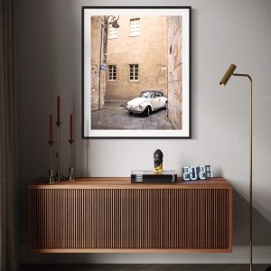 Inversione sentimentale foto ambientata maggiolino per le vie del quartiere di castello a Cagliari